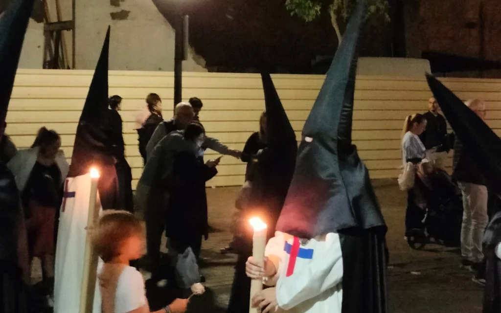 El Poder del Silencio en Semana Santa