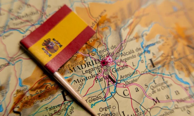 El Gobierno autoriza la inyección de 13.300 millones al ICO para activar el fondo España Crece