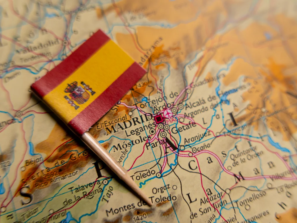 El Gobierno autoriza la inyección de 13.300 millones al ICO para ...