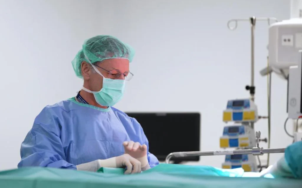 El Hospital 12 de Octubre realiza el primer trasplante simultáneo de intestino y páncreas en España