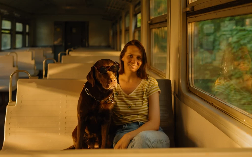 Renfe permitirá viajar con perros de hasta 40 kilos en todos sus trenes
