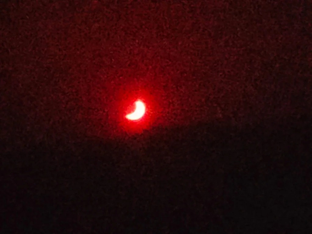 Vista final del eclipse desde Málaga | Redacción de Cuentamealgobueno